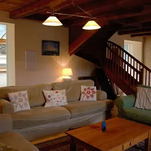 Hébergement de vacances Charmante Maison 19e Sur Le Port De Dahouet, Pleneuf-Val-Andre